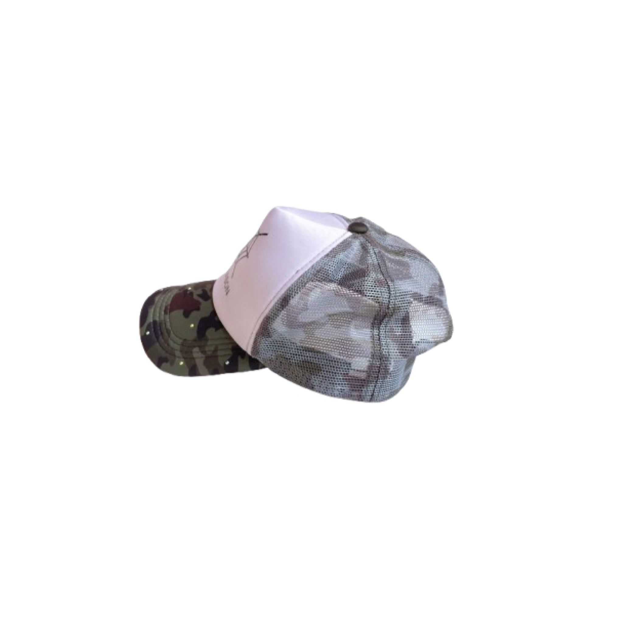 WHITE-CROWN PANEL CAMO CAP (LIMITED)
